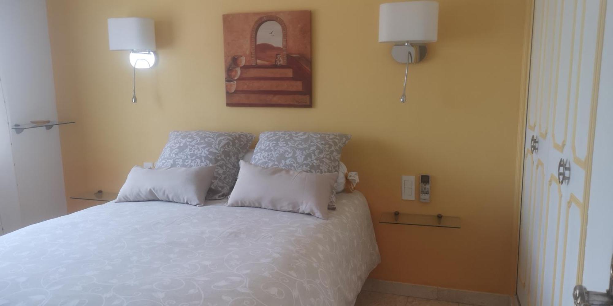 Appartement Dans Villa Avec Piscine Et Jardin Marguerittes Luaran gambar