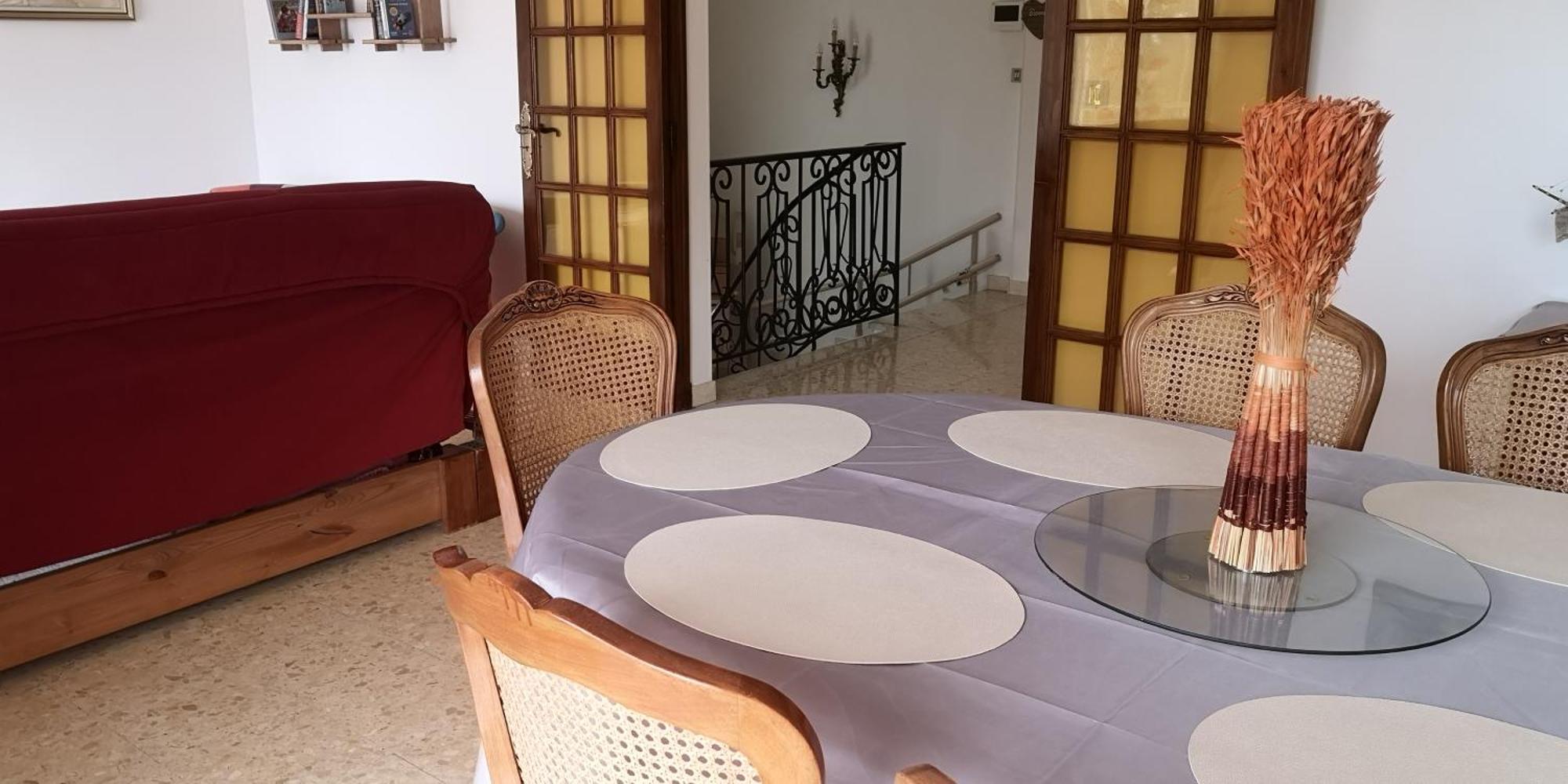Appartement Dans Villa Avec Piscine Et Jardin Marguerittes Luaran gambar