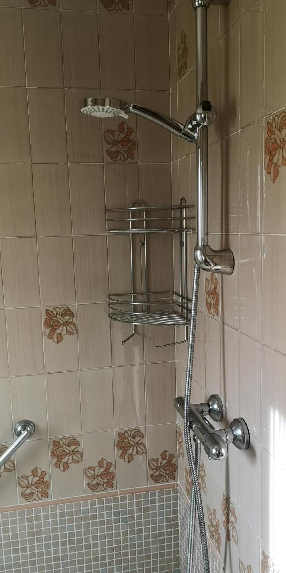 Appartement Dans Villa Avec Piscine Et Jardin Marguerittes Luaran gambar